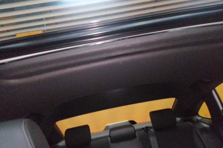 Used Honda Civic 2022 240TURBO CVT Dynamic Edition Headliner