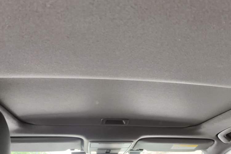 Used Honda Civic 2022 240TURBO CVT Dynamic Edition Headliner