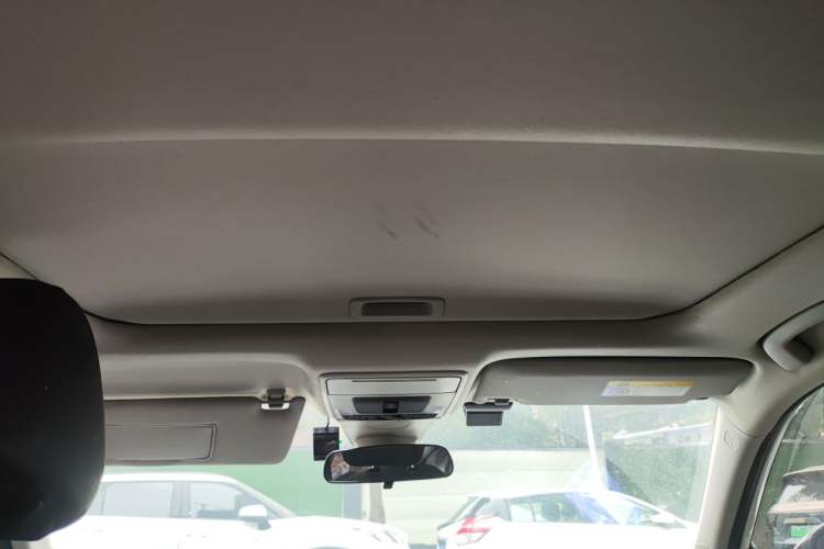 Used Honda Civic 2022 240TURBO CVT Dynamic Edition Headliner