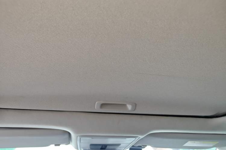 Used Honda Civic 2022 240TURBO CVT Dynamic Edition Headliner