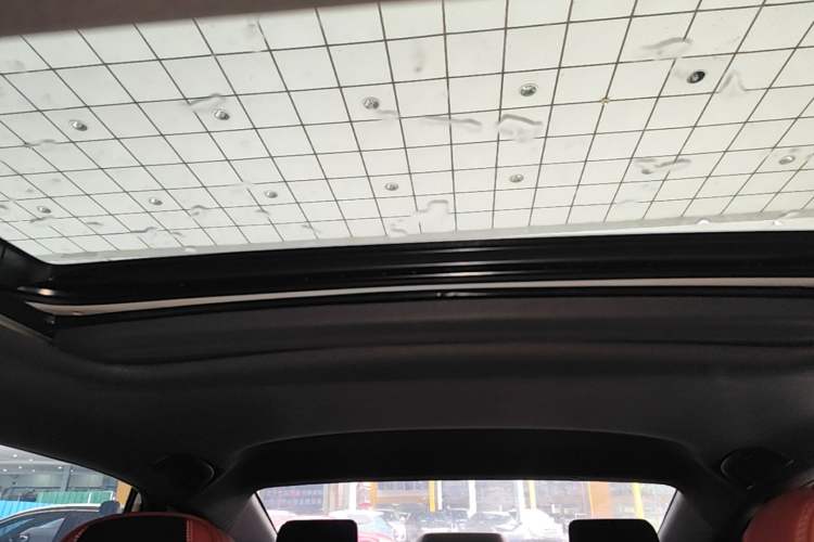 Used Honda Civic 2022 240TURBO CVT Dynamic Edition Headliner