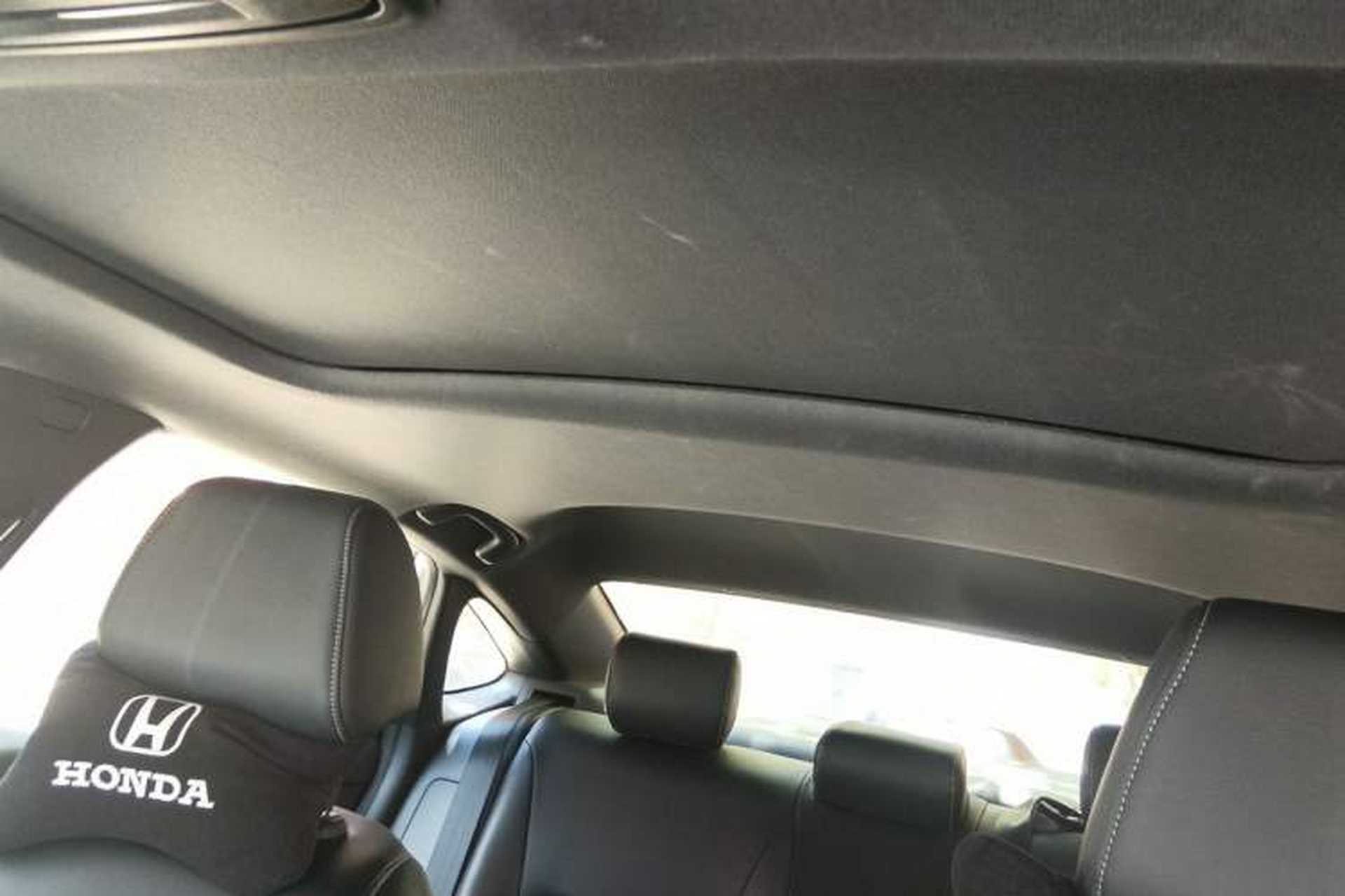 Used Honda Civic 2022 240TURBO CVT Dynamic Edition Headliner
