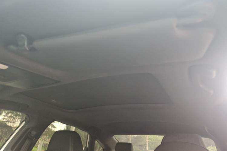 Used Honda Civic 2022 240TURBO CVT Dynamic Edition Headliner