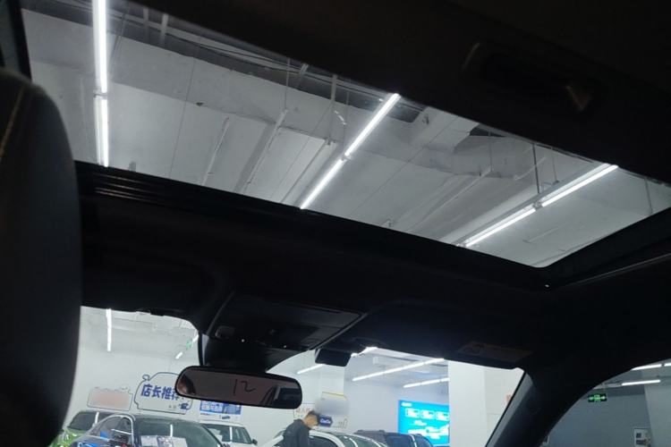 Used Honda Civic 2022 240TURBO CVT Dynamic Edition Headliner