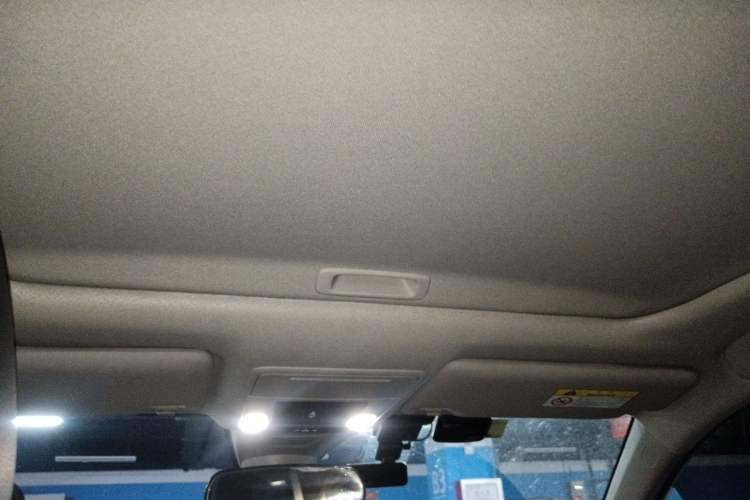 Used Honda Civic 2022 240TURBO CVT Dynamic Edition Headliner