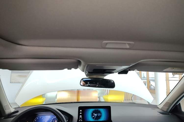 Used Honda Civic 2022 240TURBO CVT Dynamic Edition Headliner