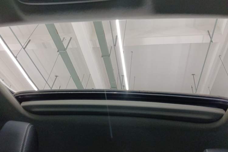 Used Honda Civic 2022 240TURBO CVT Dynamic Edition Headliner
