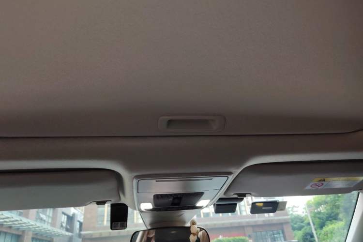 Used Honda Civic 2022 240TURBO CVT Dynamic Edition Headliner