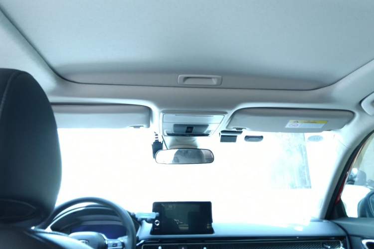 Used Honda Civic 2022 240TURBO CVT Dynamic Edition Headliner