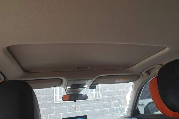 Used Honda Civic 2022 240TURBO CVT Dynamic Edition Headliner