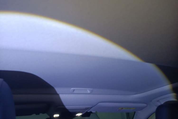 Used Honda Civic 2022 240TURBO CVT Dynamic Edition Headliner