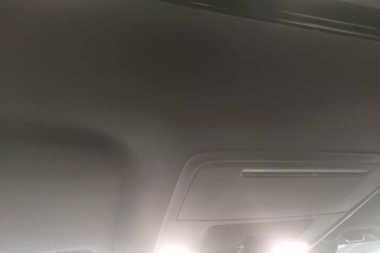 Used Honda Civic 2022 240TURBO CVT Dynamic Edition Headliner