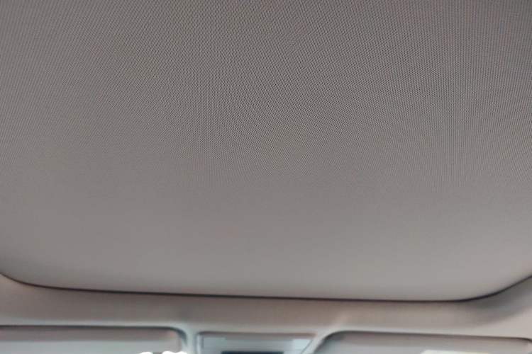 Used Honda Civic 2022 240TURBO CVT Dynamic Control Version Headliner