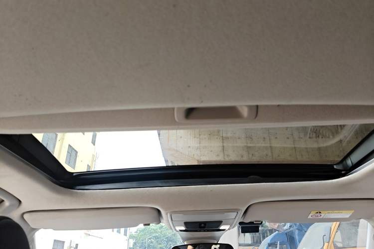 Used Honda Civic 2022 240TURBO CVT Dynamic Edition Headliner