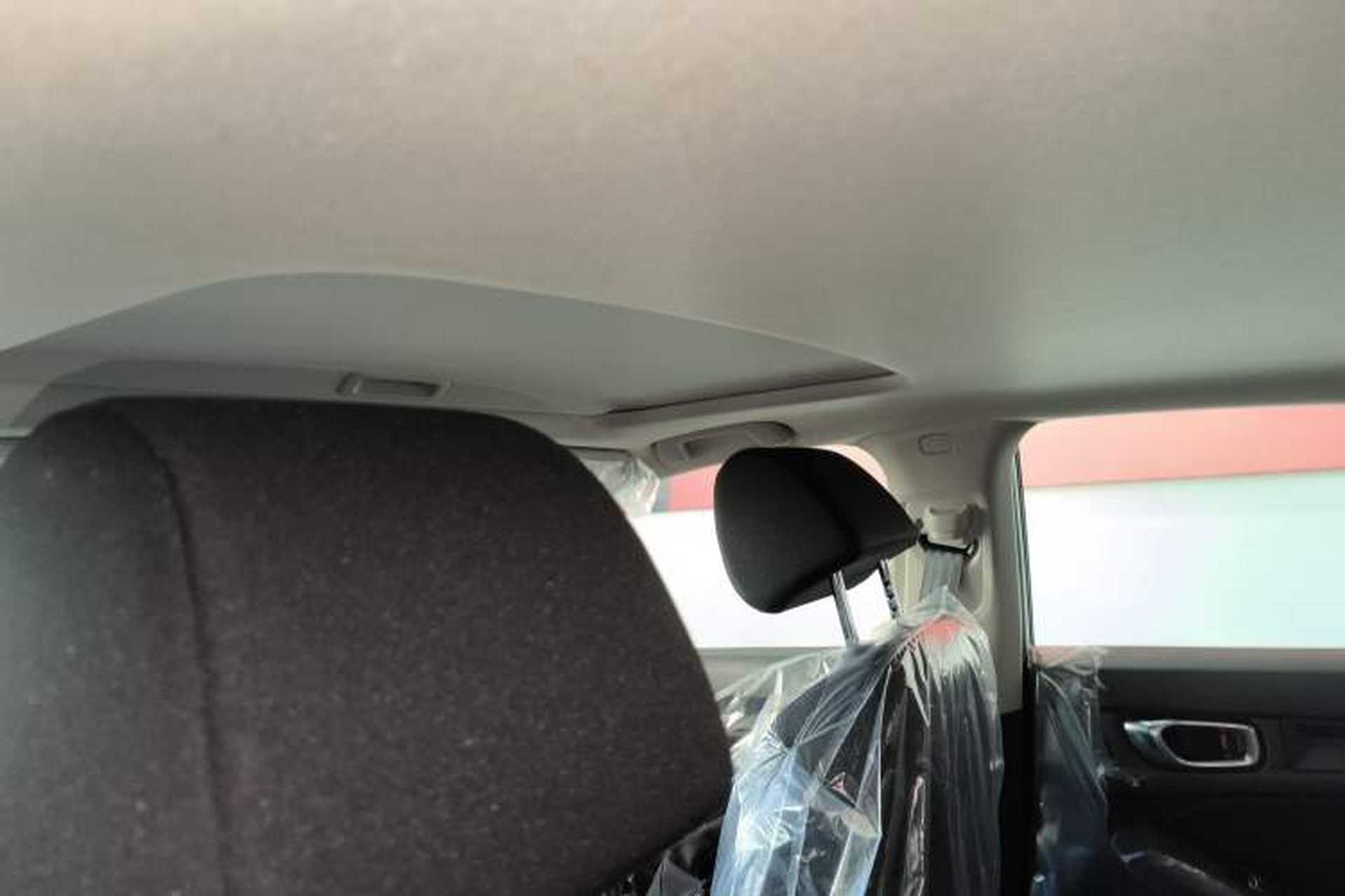 Used Honda Civic 2022 240TURBO CVT Dynamic Edition Headliner