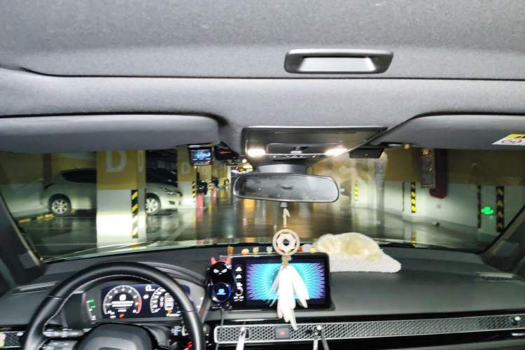 Used Honda Civic 2022 240TURBO CVT Dynamic Edition Headliner