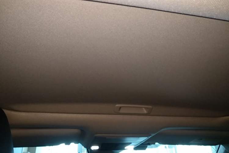 Used Honda Civic 2022 240TURBO CVT Dynamic Edition Headliner