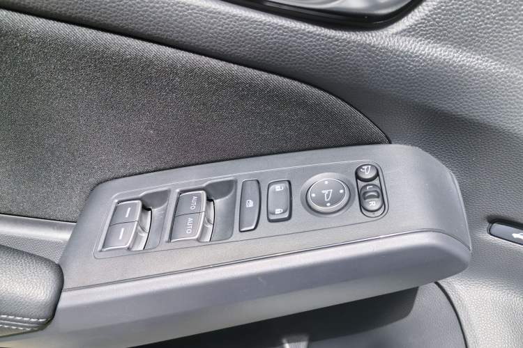 Used Honda Civic 2022 240TURBO CVT Dynamic Edition Interior 1