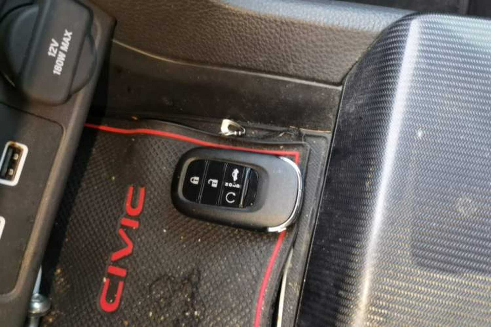 Used Honda Civic 2022 240TURBO CVT Dynamic Edition Interior 1