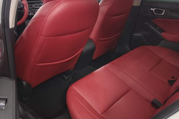 Used Honda Civic 2022 240TURBO CVT Dynamic Edition Interior 1