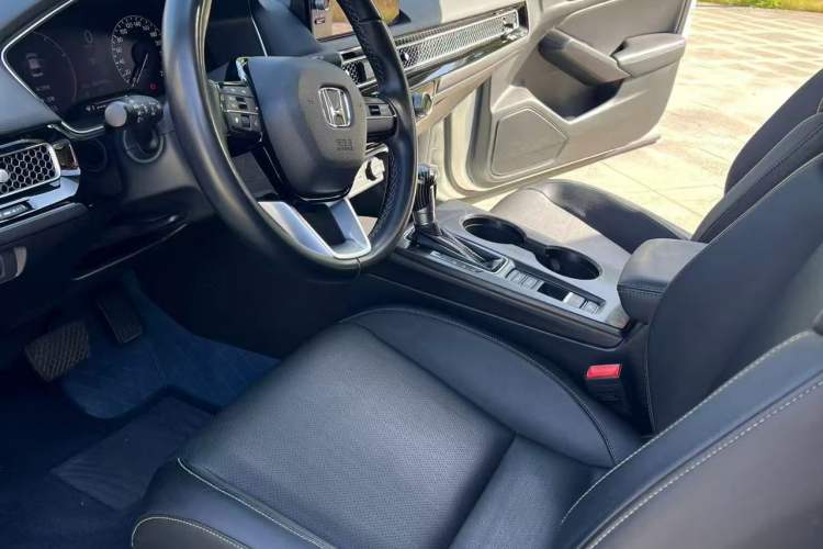 Used Honda Civic 2022 180TURBO CVT Shangqing Edition Interior 1