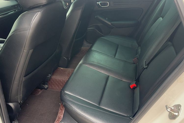 Used Honda Civic 2022 240TURBO CVT Dynamic Edition Interior 2