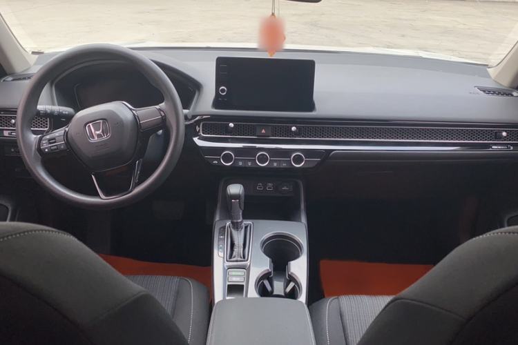 Used Honda Civic 2022 180TURBO CVT Shangdong Edition Interior 3
