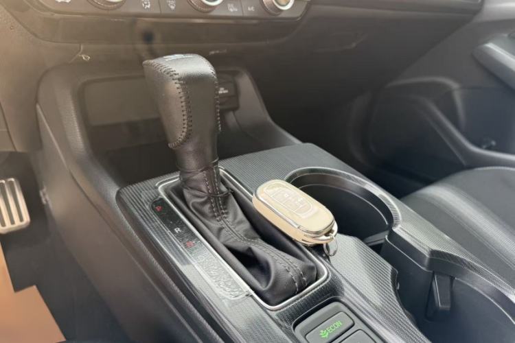 Used Honda Civic 2022 240TURBO CVT Dynamic Edition Interior 3