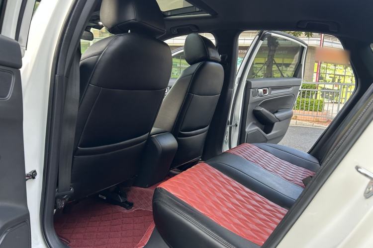 Used Honda Civic 2022 240TURBO CVT Dynamic Edition Interior 3