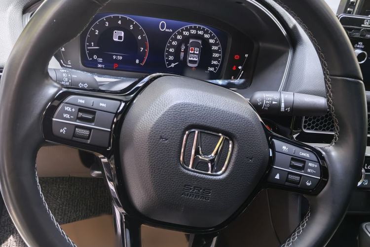 Used Honda Civic 2022 240TURBO CVT Dynamic Edition Interior 4