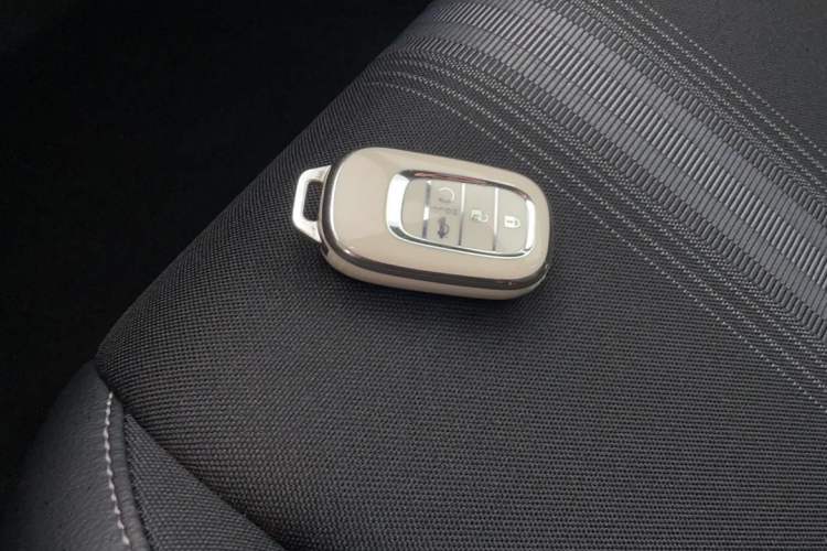 Used Honda Civic 2022 240TURBO CVT Dynamic Edition Interior 4