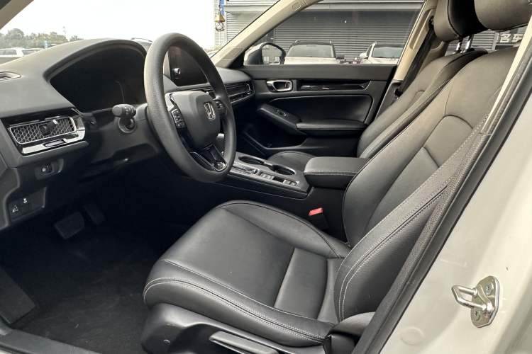 Used Honda Civic 2022 240TURBO CVT Jingcheng Edition Interior 4