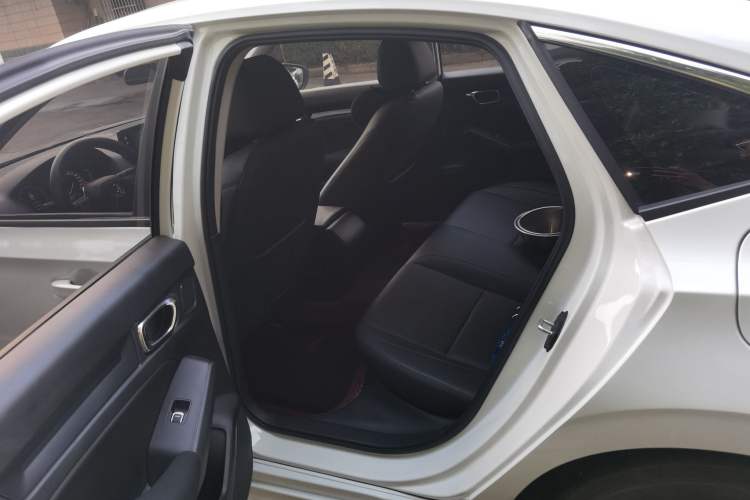 Used Honda Civic 2022 180TURBO CVT Shangdong Edition Interior 4