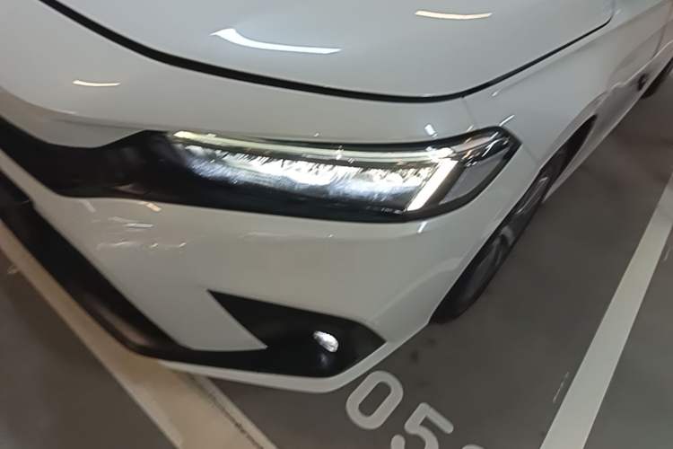 Used Honda Civic 2022 240TURBO CVT Dynamic Edition Left Front Headlight