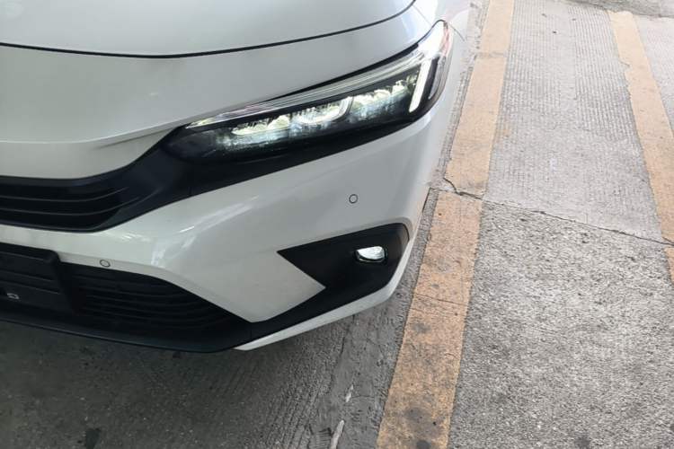 Used Honda Civic 2022 240TURBO CVT Dynamic Edition Left Front Headlight