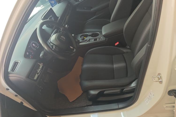 Used Honda Civic 2022 240TURBO CVT Dynamic Edition Left Front Seat