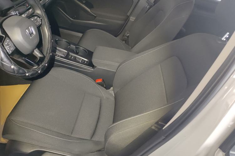 Used Honda Civic 2022 240TURBO CVT Dynamic Edition Left Front Seat