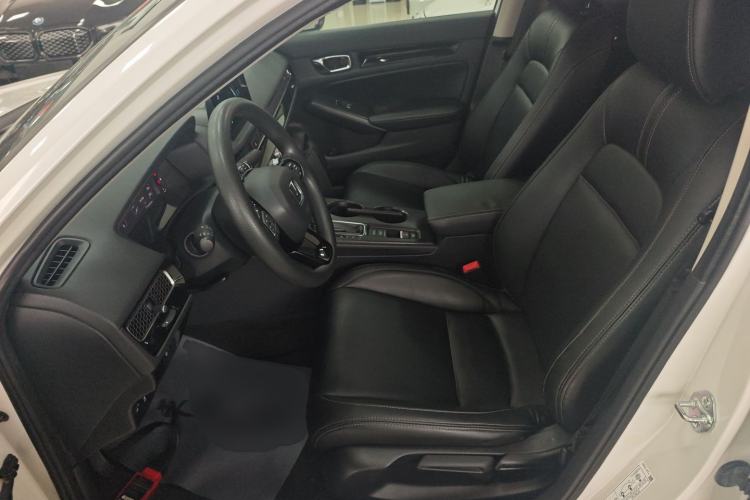 Used Honda Civic 2022 240TURBO CVT Dynamic Edition Left Front Seat