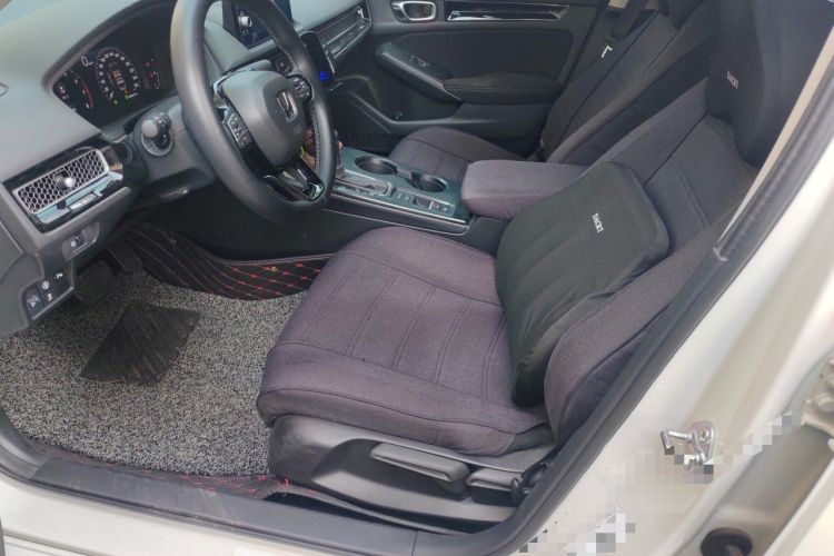 Used Honda Civic 2022 240TURBO CVT Dynamic Edition Left Front Seat