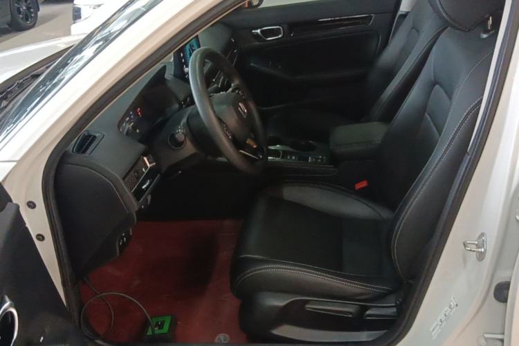 Used Honda Civic 2022 240TURBO CVT Dynamic Edition Left Front Seat