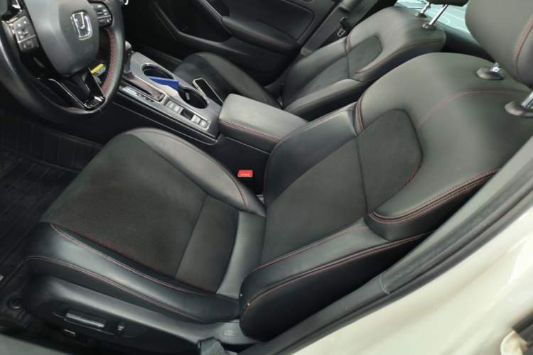 Used Honda Civic 2022 240TURBO CVT Ignition Edition Left Front Seat