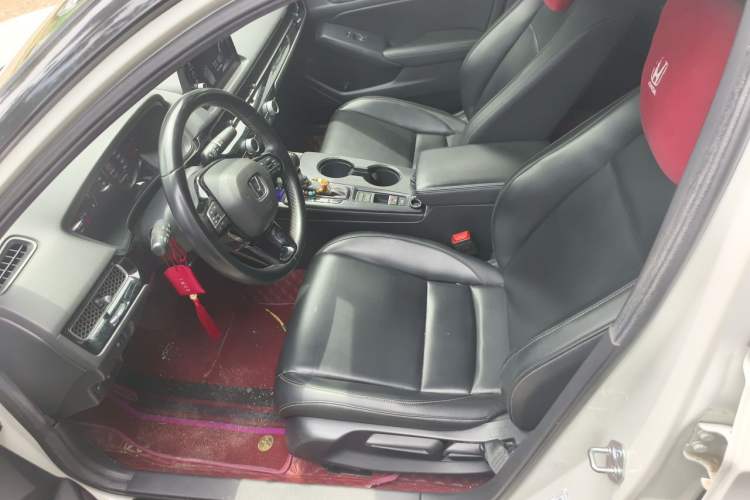 Used Honda Civic 2022 240TURBO CVT Dynamic Edition Left Front Seat