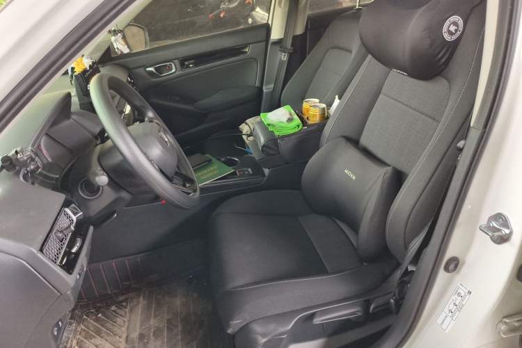 Used Honda Civic 2022 240TURBO CVT Dynamic Edition Left Front Seat