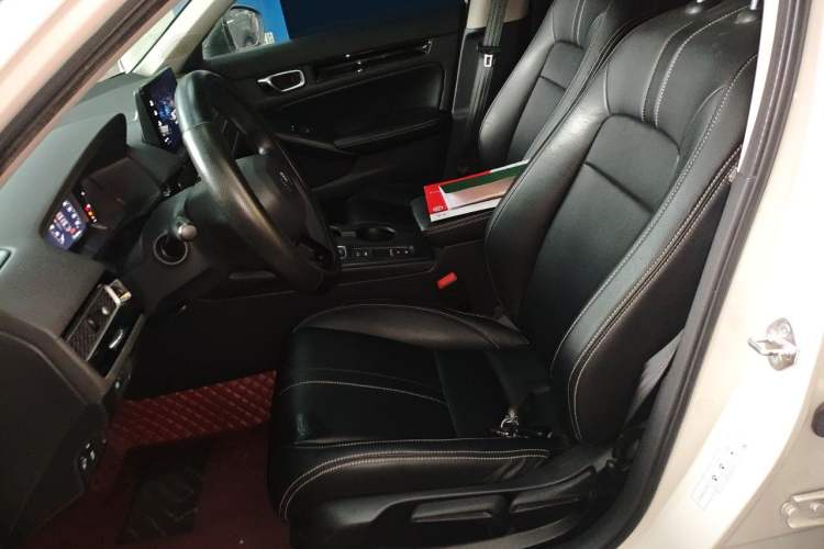 Used Honda Civic 2022 240TURBO CVT Dynamic Edition Left Front Seat
