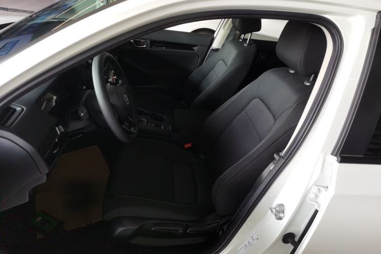 Used Honda Civic 2022 240TURBO CVT Dynamic Edition Left Front Seat