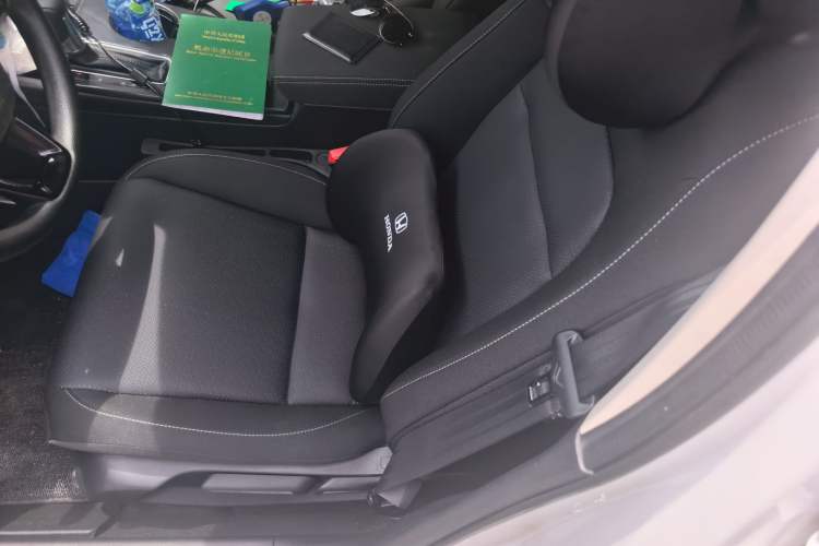 Used Honda Civic 2022 240TURBO CVT Dynamic Edition Left Front Seat