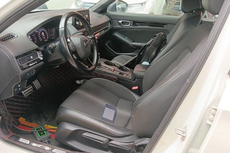 Used Honda Civic 2022 240TURBO CVT Dynamic Edition Left Front Seat