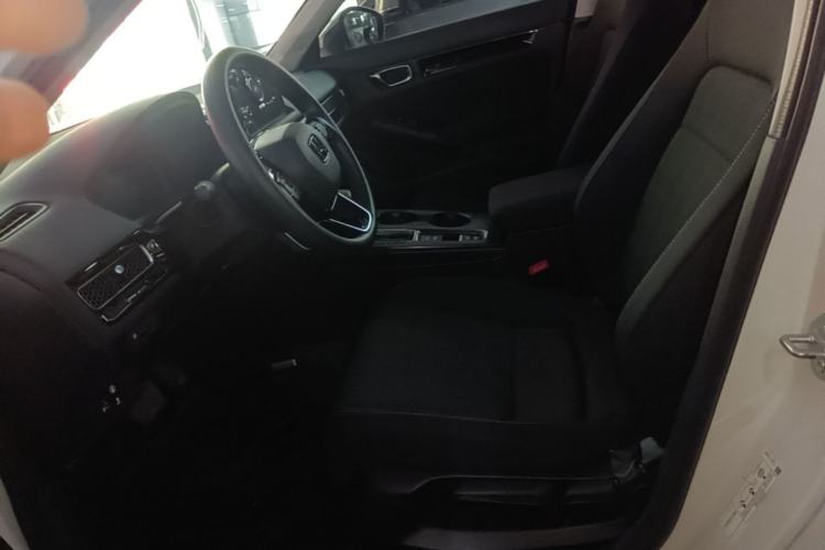 Used Honda Civic 2022 240TURBO CVT Dynamic Edition Left Front Seat