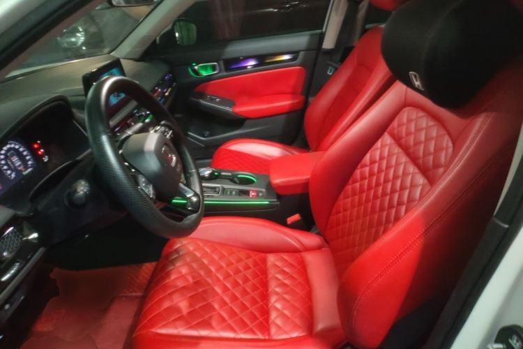 Used Honda Civic 2022 240TURBO CVT Dynamic Edition Left Front Seat
