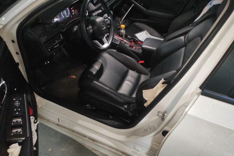 Used Honda Civic 2022 240TURBO CVT Dynamic Control Version Left Front Seat